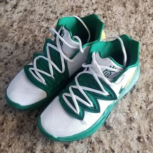 Custom made Kyrie Irving Boston Celtics sneakes